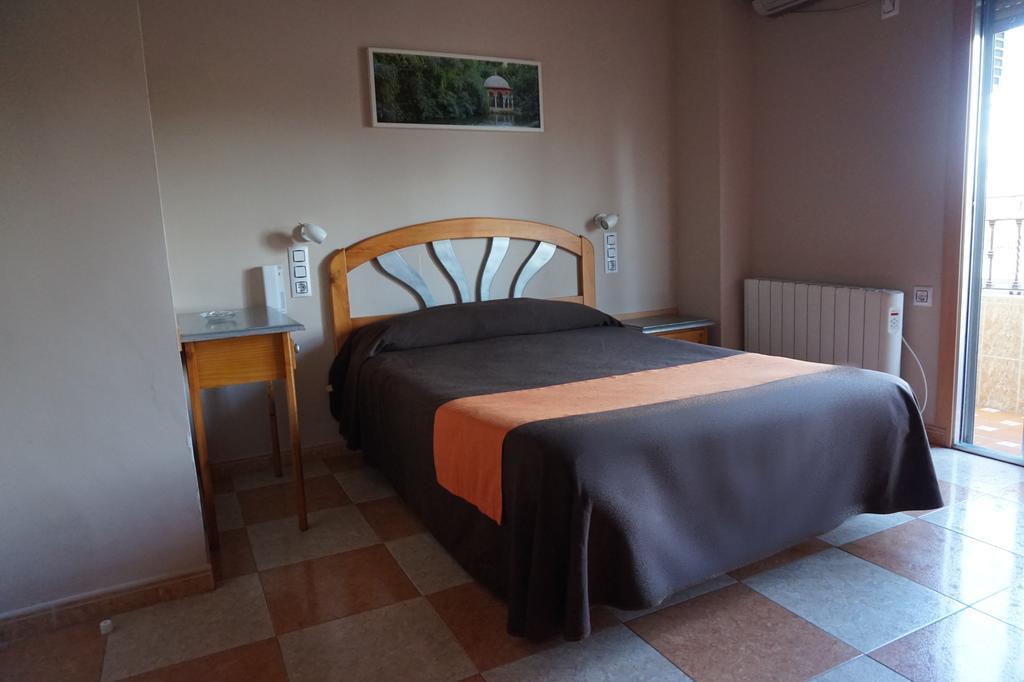 Hostal Alamare Севилья Экстерьер фото